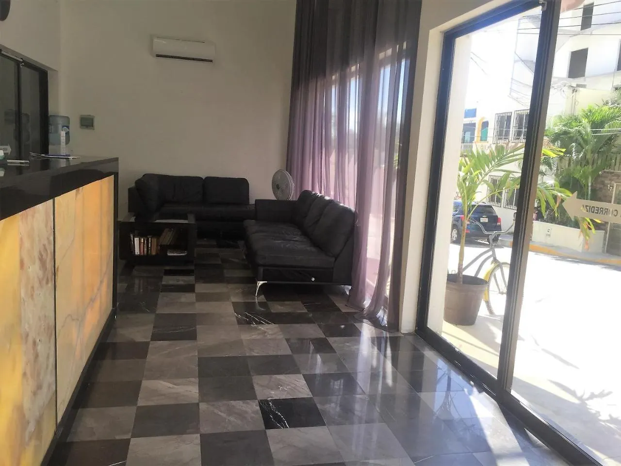 Las Perlas Condo 신데 델 카르멘 아파트호텔